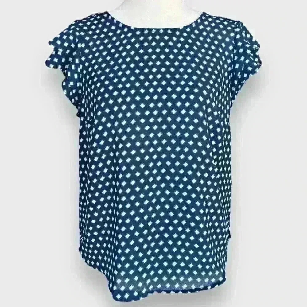 🎉2/$17🎉 Flutter Sleeve Blue Geometric Print Blouse Size S - Picture 2 of 11